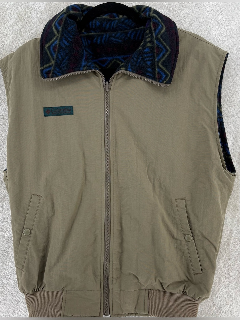 Vintage Men's Columbia Vaporwave Ski Aztec Reversible Fleece Full Zip Vest (M)